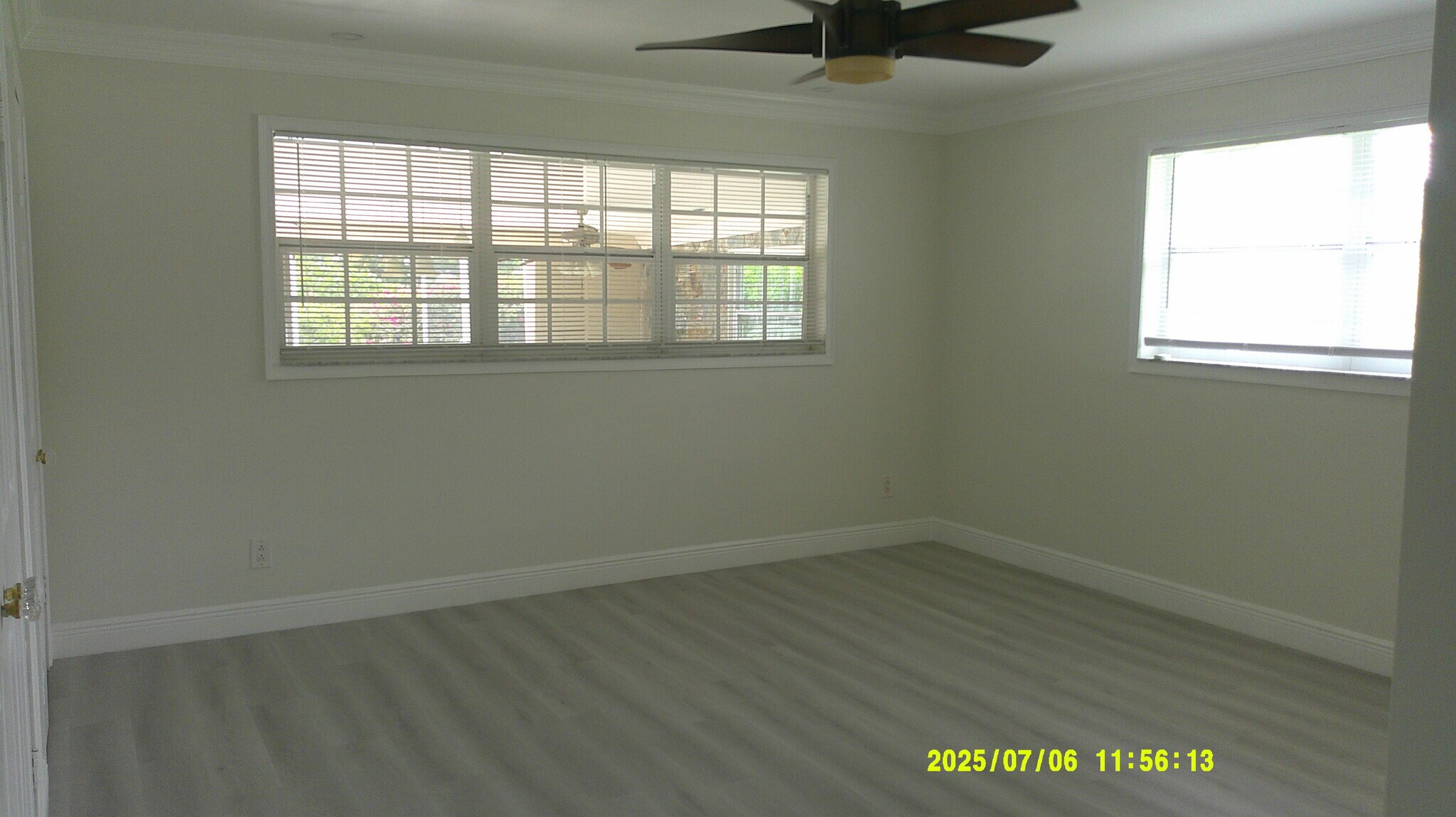 Building Photo - 215 Entrada Dr