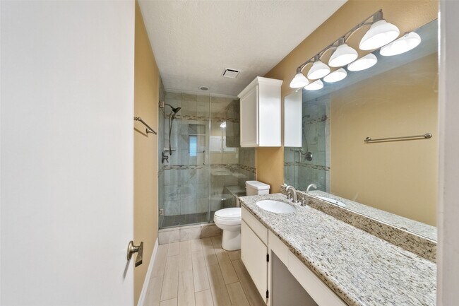 Building Photo - 16170 Golden Sands Dr