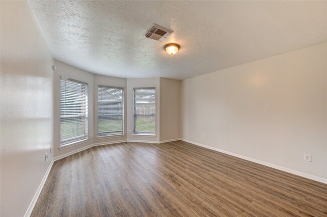 Building Photo - 14123 Torrey Forest Dr