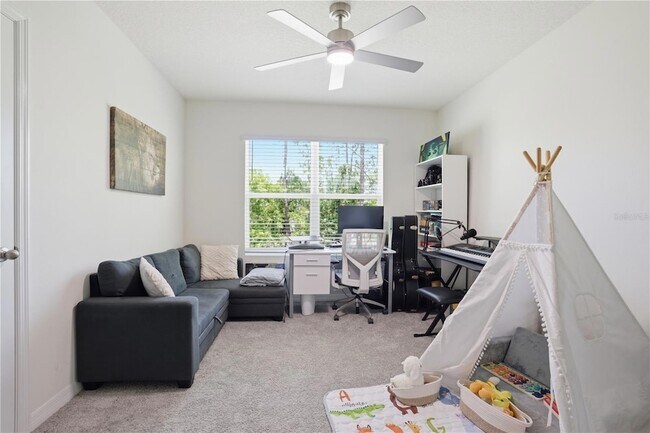 Building Photo - 37 Hickory Crse Cir