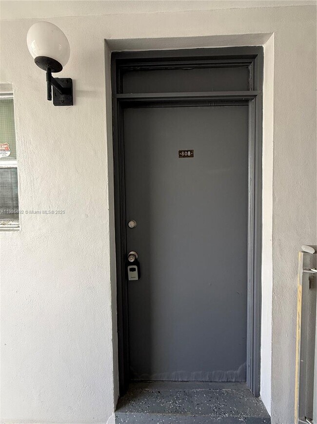 Building Photo - 15600 NW 7th Ave