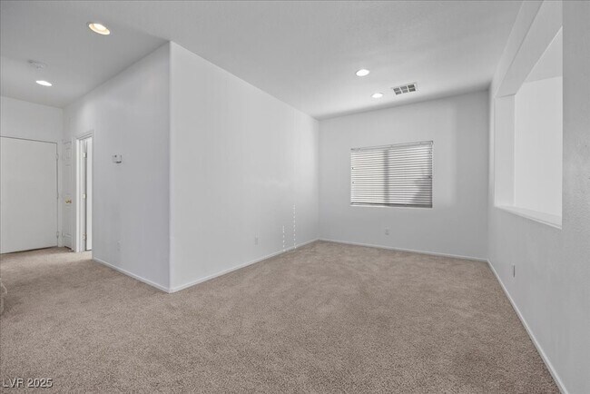 Building Photo - 2721 Villa Cordova Ct