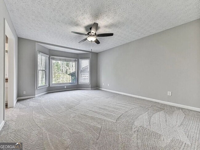 Building Photo - 2189 Chartwell Dr