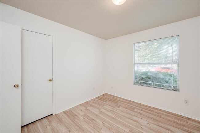 Building Photo - 3514 Banda Ln