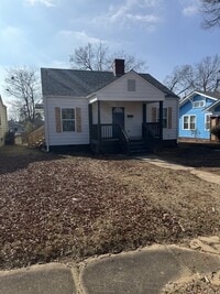 Building Photo - 931 4th Terrace W