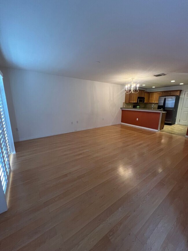 Building Photo - 3005 Ashford Park Pl