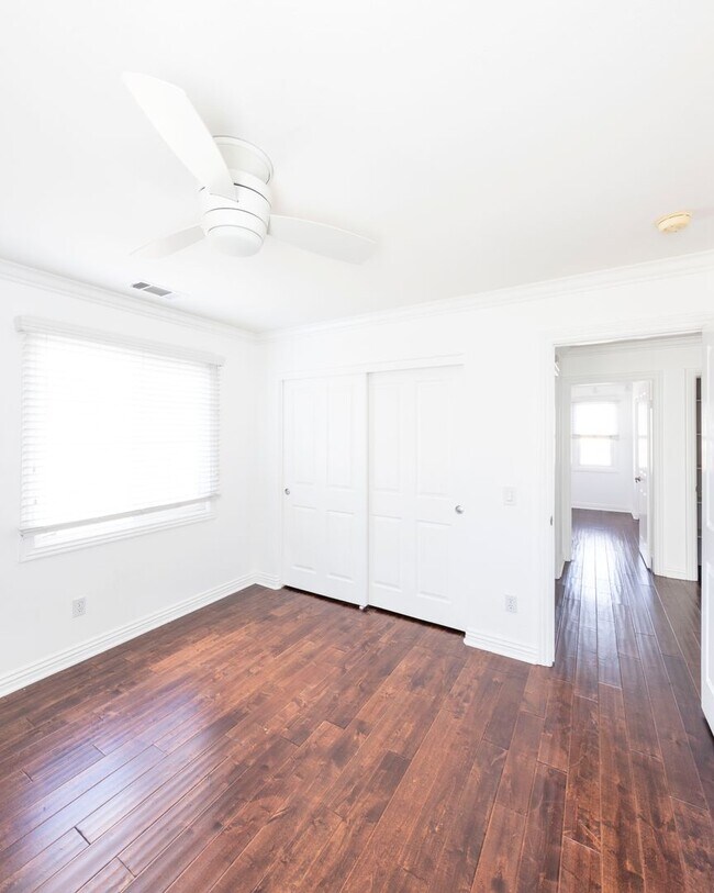Building Photo - Irvine Condo Now Leasing