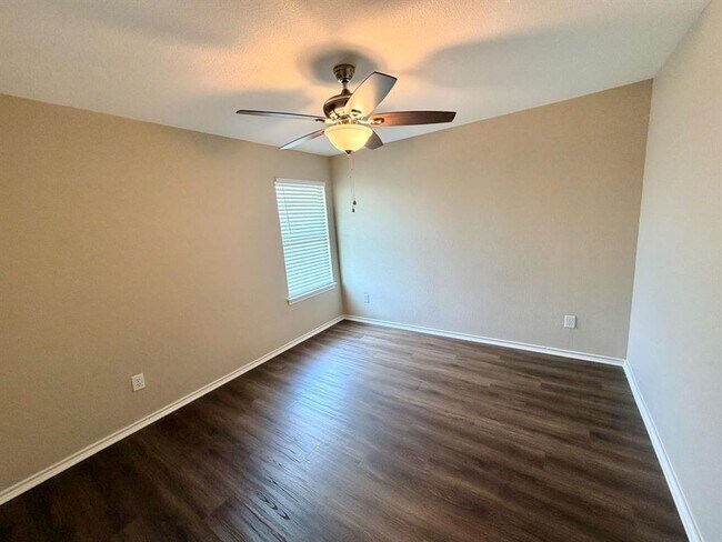 Building Photo - 3403 Wickham Ln