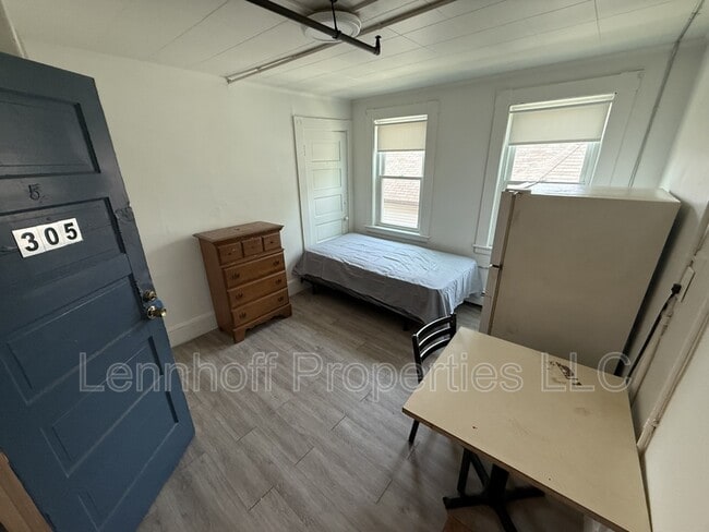 Building Photo - 59 Tremont St