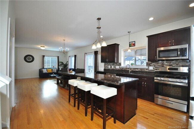 Building Photo - 192 Pepin Pl