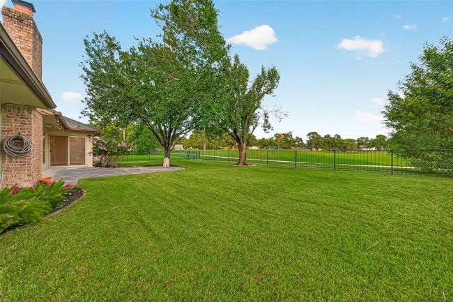 Building Photo - 2103 Winged Foot Dr