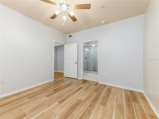 Building Photo - 5125 Palm Springs Blvd
