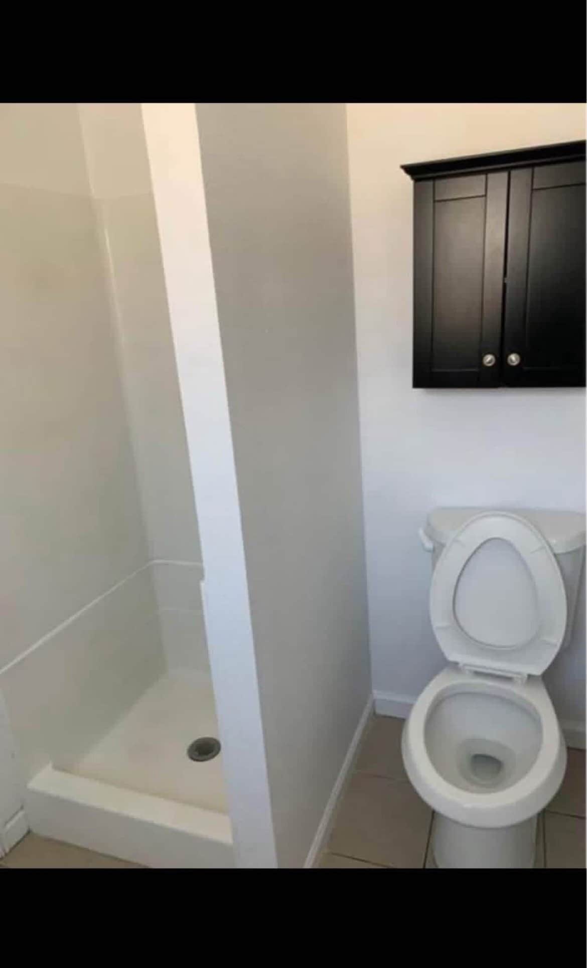 Building Photo - 16 Springs Rd