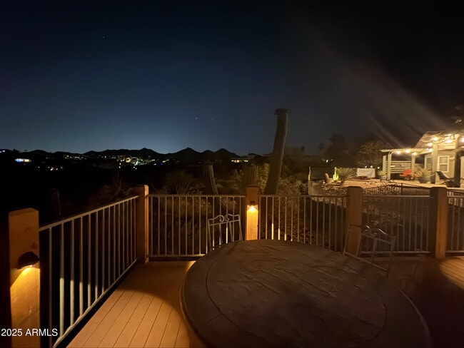 Building Photo - 15759 E Echo Hill Dr