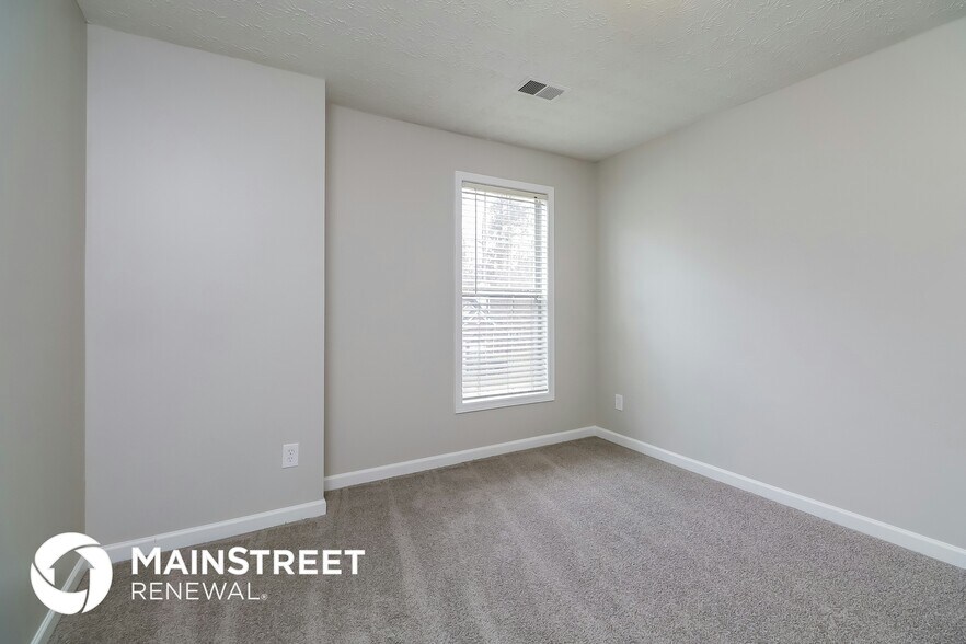 Building Photo - 4982 Truitt Ln