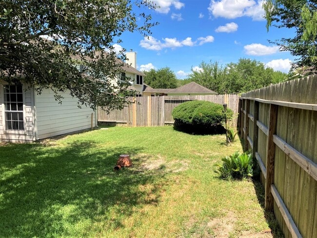 Building Photo - 21215 Branford Hills Ln