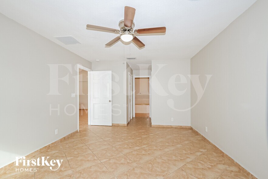 Building Photo - 1168 SW Idol Ave