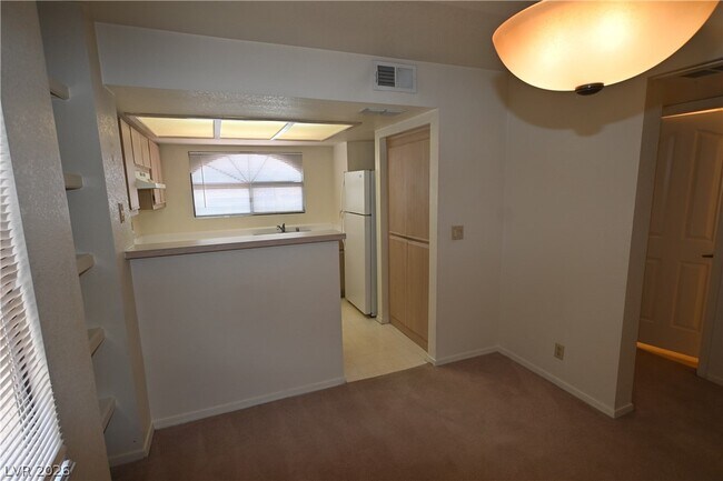 Building Photo - 8455 W Sahara Ave