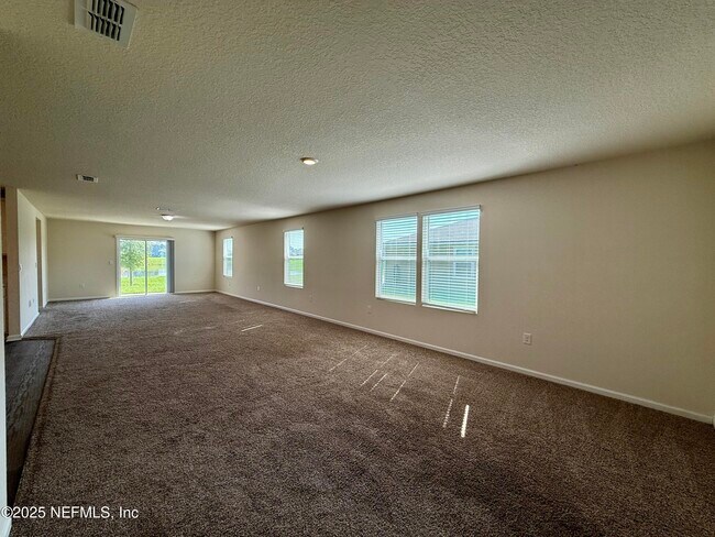 Building Photo - 3541 Lawton Pl