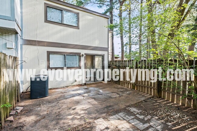 Building Photo - 5535 Quail Thicket