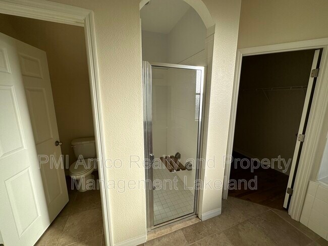 Building Photo - 1003 Krenson Woods Rd