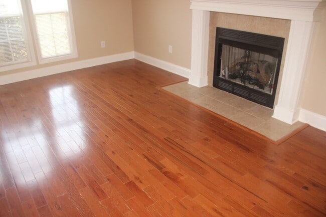 Building Photo - End of cul-de-sac quiet rancher in Owens Cross Roads