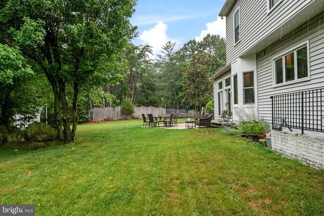 Building Photo - 119 Fordham Dr