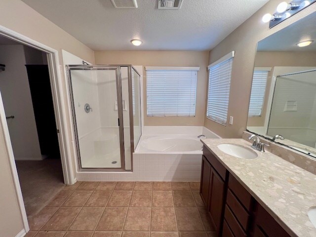 Building Photo - 44902 Dusty Rd