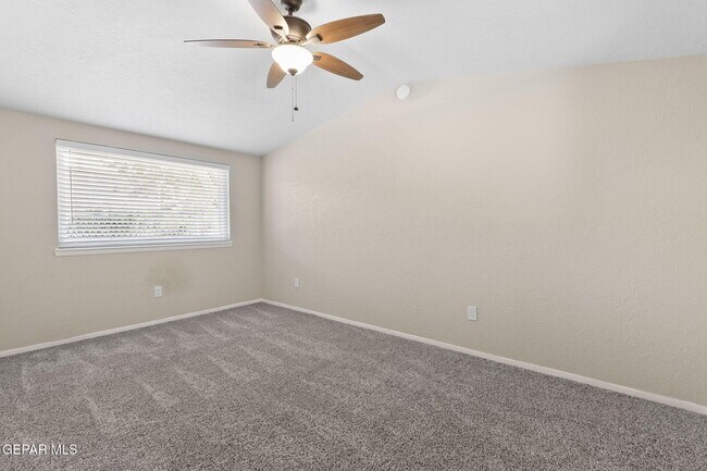 Building Photo - 4871 Los Reales Dr