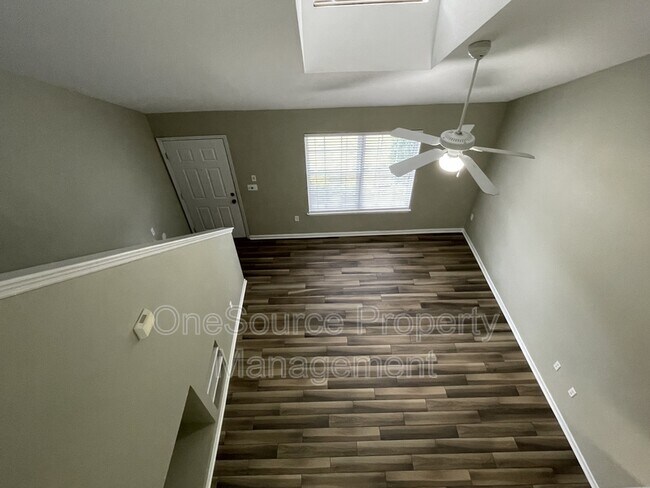 Building Photo - 4434 Gearhart Rd