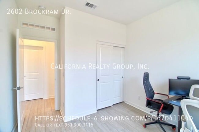 Building Photo - 2602 Brockram Dr