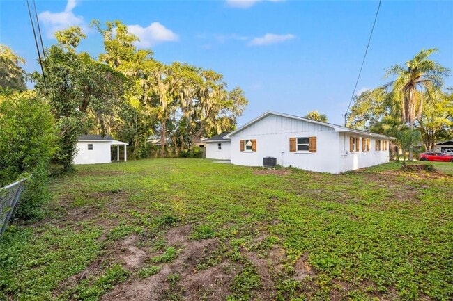 Building Photo - 508 Brooker Rd