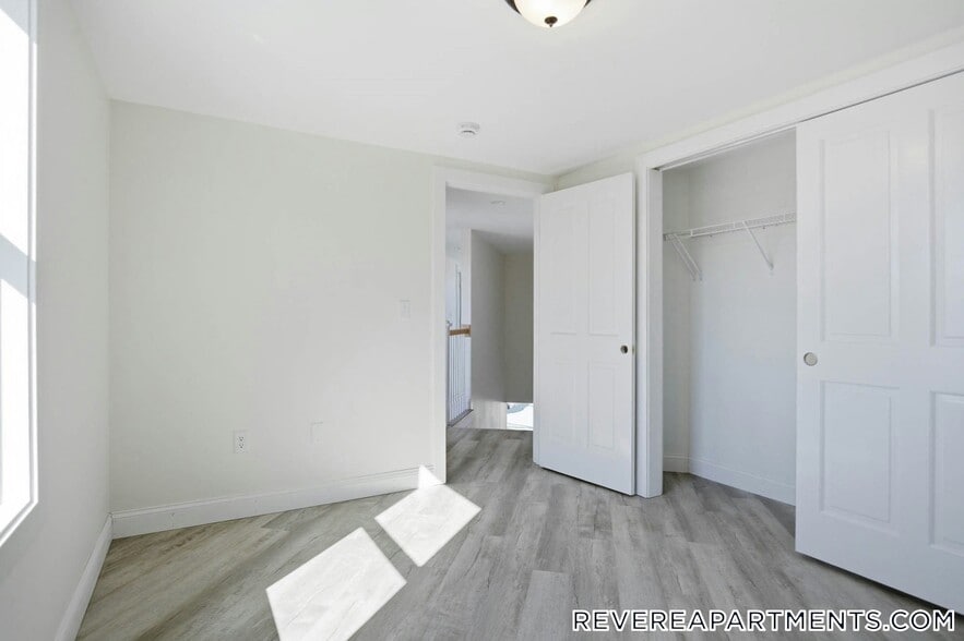 Building Photo - 23 Blake St