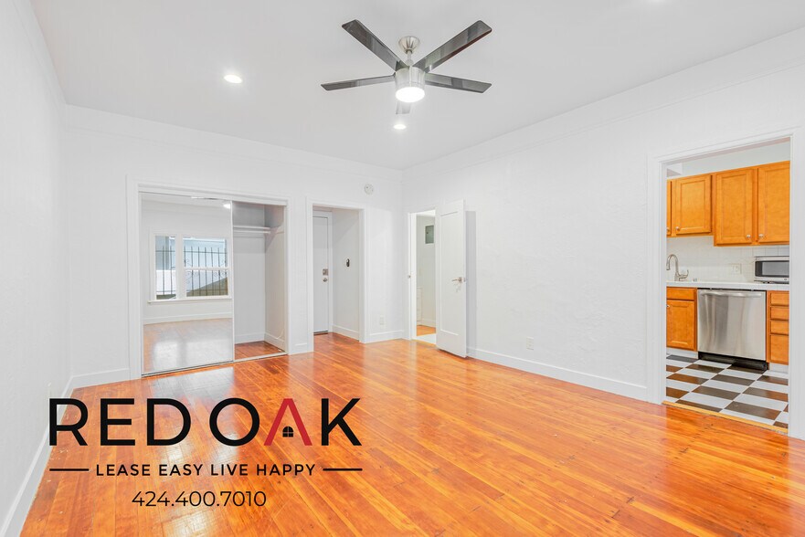 Building Photo - 1818 Whitley Ave