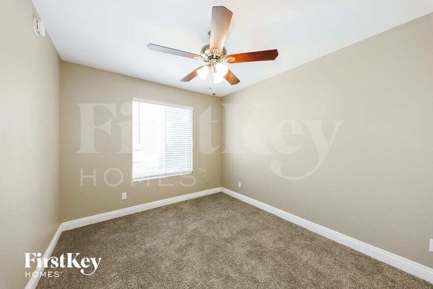 Building Photo - 3622 W Cielo Grande