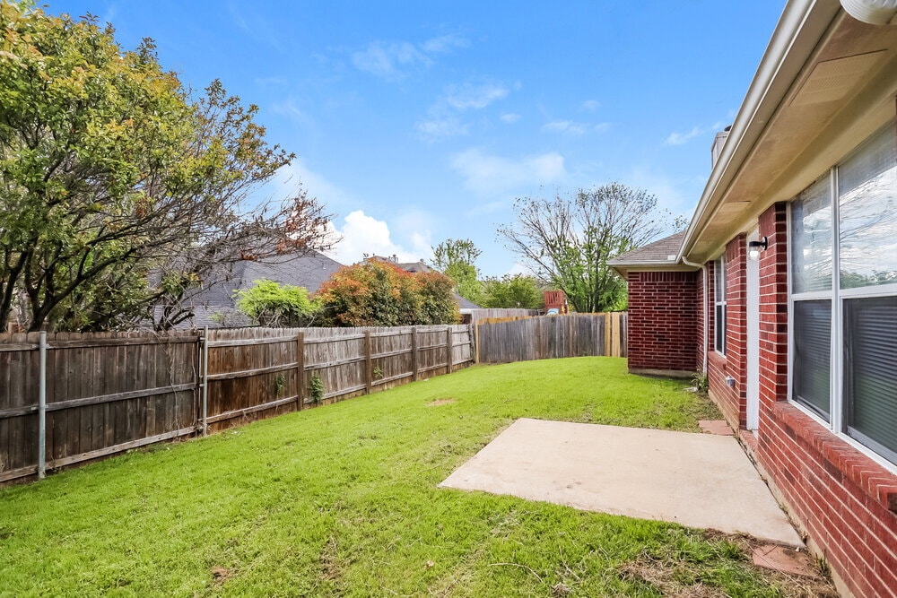 Building Photo - 2806 Jennie Wells Dr