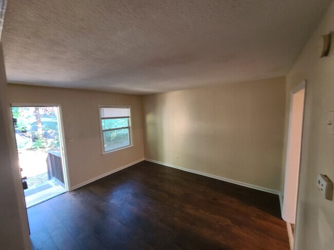 Building Photo - Springview Charlotte