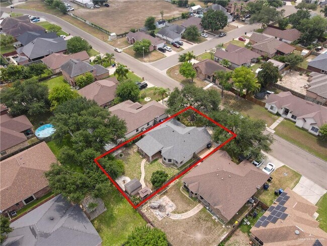 Building Photo - 4608 Ivy Ave W