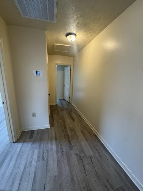 Building Photo - Newly Renovated Duplex in the Heart of Town