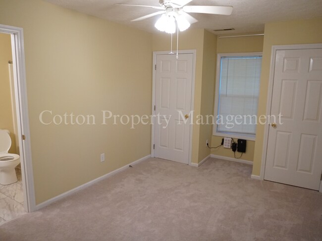 Building Photo - 4604 Song Sparrow Ct