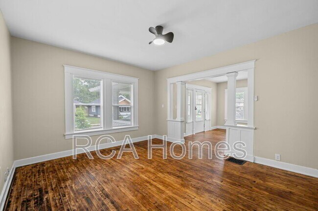 Building Photo - 3227 Guilford Ave