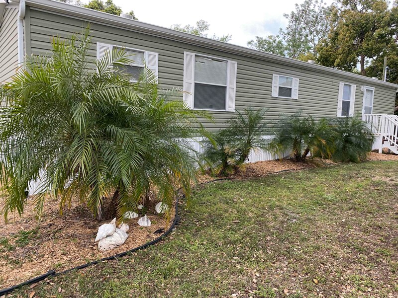 Building Photo - 9514 Chris St