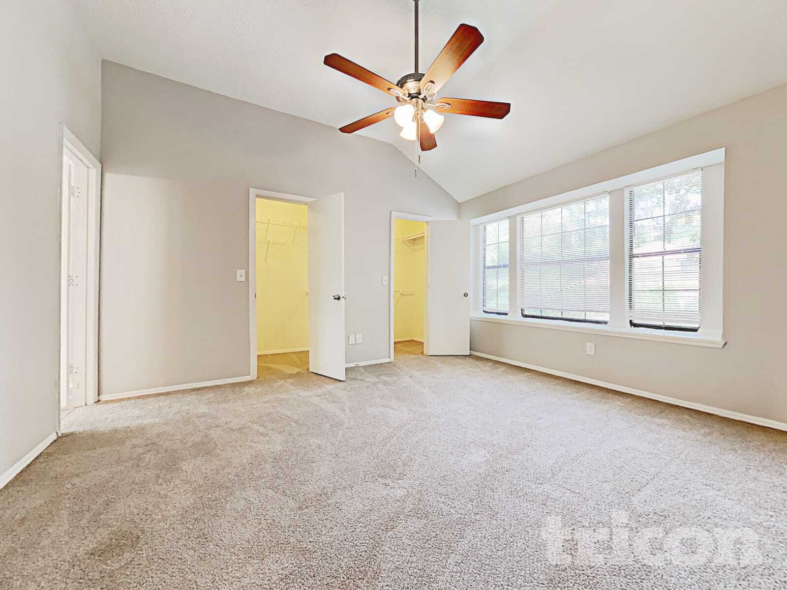 Building Photo - 820 Arbor Hill Dr