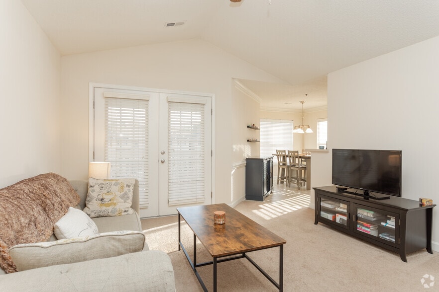 2BR, 2BA - 1155SF - Living Area - Falls Creek