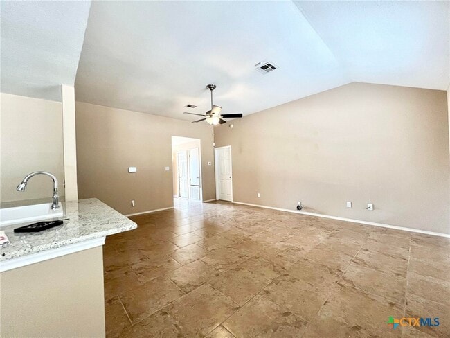 Building Photo - 2907 Wesley Dr