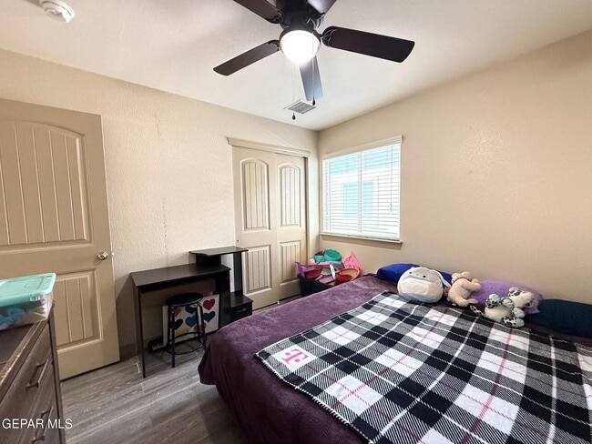 Building Photo - 3856 Loma Cortez Dr