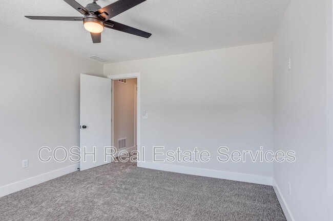 Building Photo - 3554 N Tyler Ct