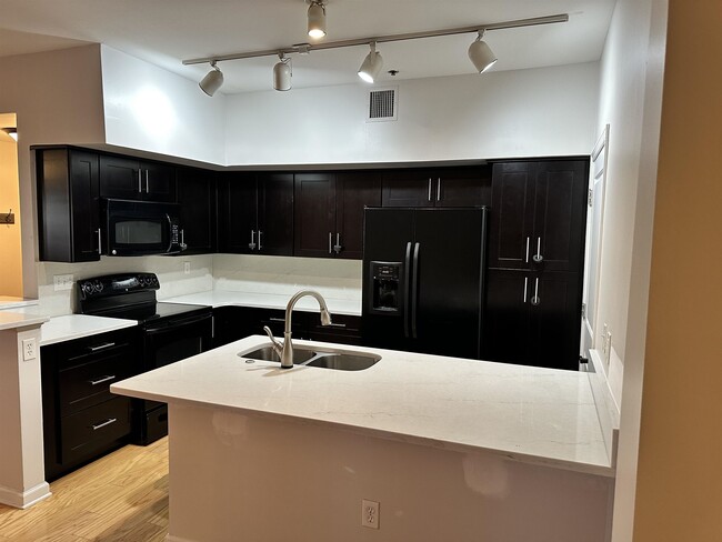 Building Photo - 665 Tennessee St