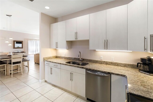 Building Photo - 6616 7th Ave Cir W