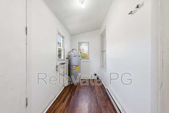 Building Photo - 100 Lowell St